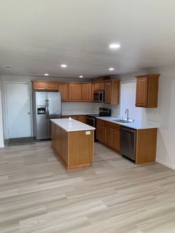 Building Photo - 7912 Quadra Dr