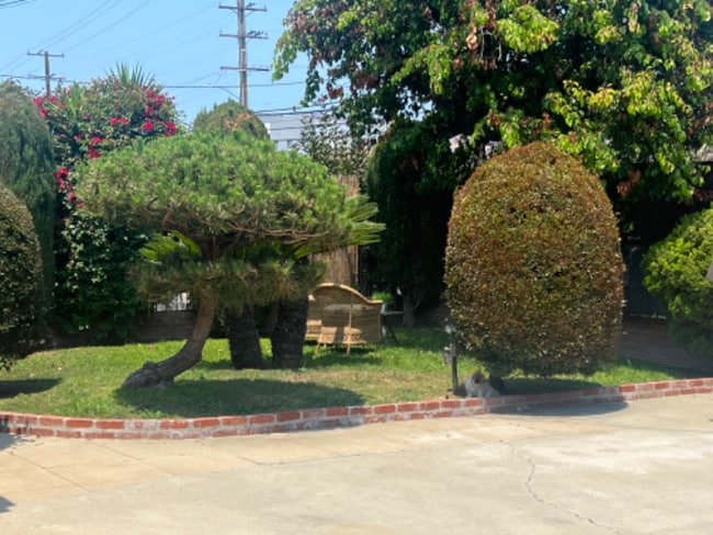 Photo - 16529 Normandie Ave Townhome