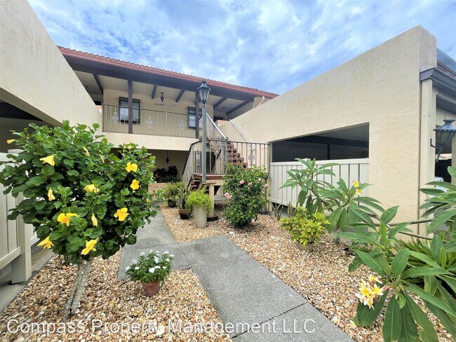 Foto del edificio - 2 br, 2 bath House - 764 Avenida Estancia #J