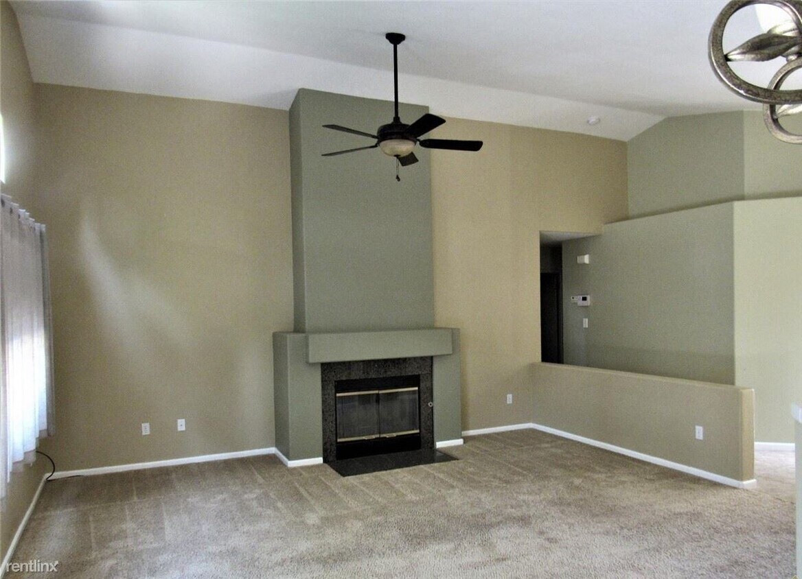 Building Photo - 3 br, 2 bath House - 8800 Penticton Ct