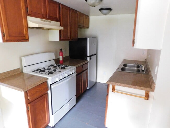Building Photo - 1104 Minnie St