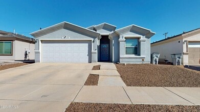 Building Photo - 12132 Mesquite Thorn Dr