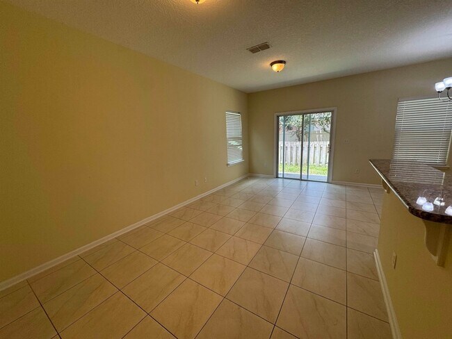 Foto del edificio - 126 Moultrie Village Ln