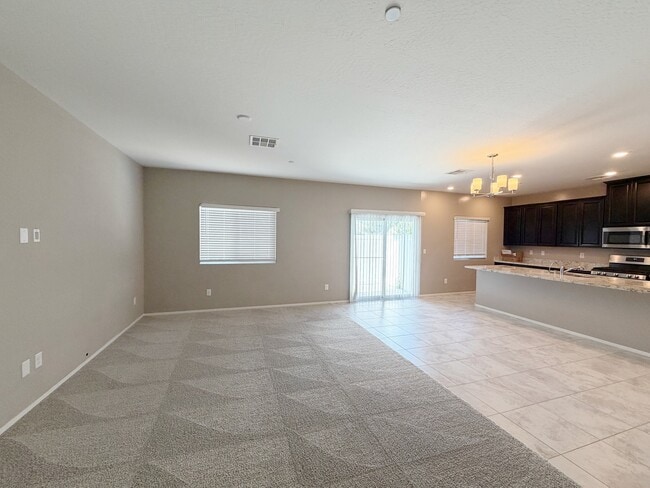 Building Photo - 4495 Vigny St