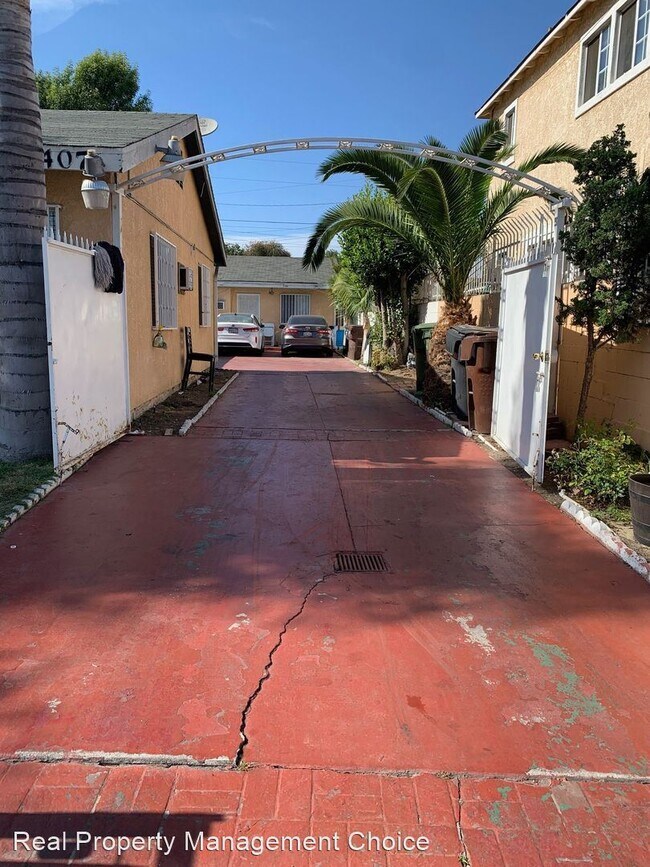 Building Photo - 407 W Magnolia St