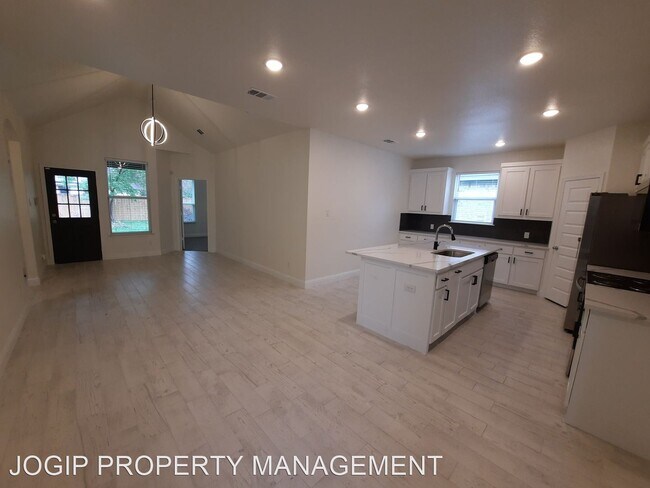 Building Photo - 3 br, 3 bath House - 2832 Pennsylvania Ave