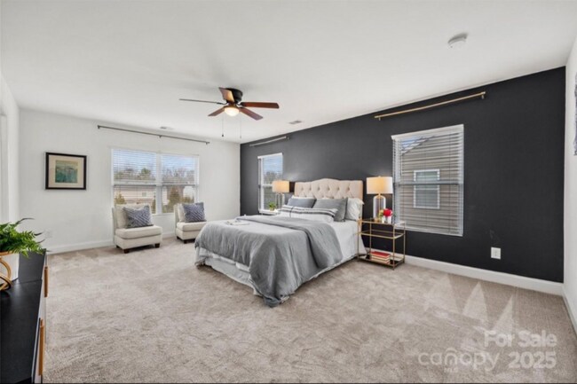 Foto del edificio - 8312 Compton Acres Ln