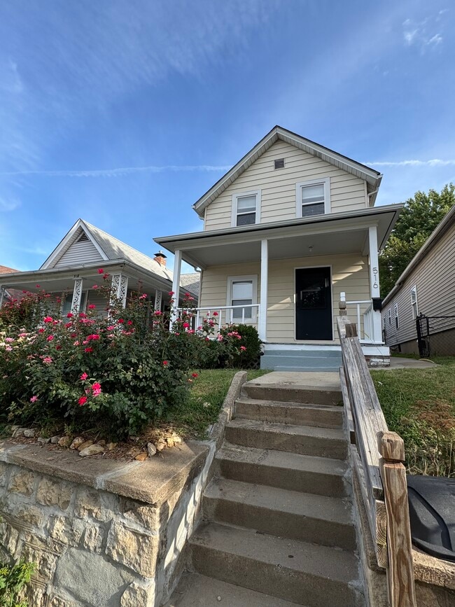 Building Photo - 516 Barnett Ave