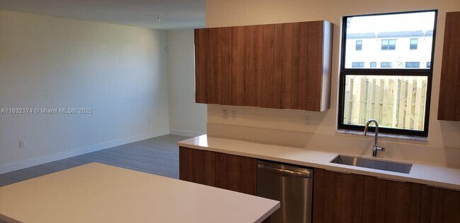 Foto del edificio - 10452 NW 80th Terrace