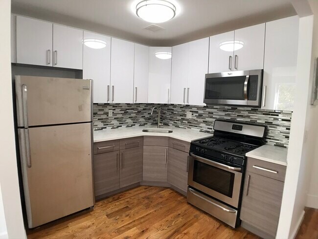 Kitchen - 65 Kingston Ave