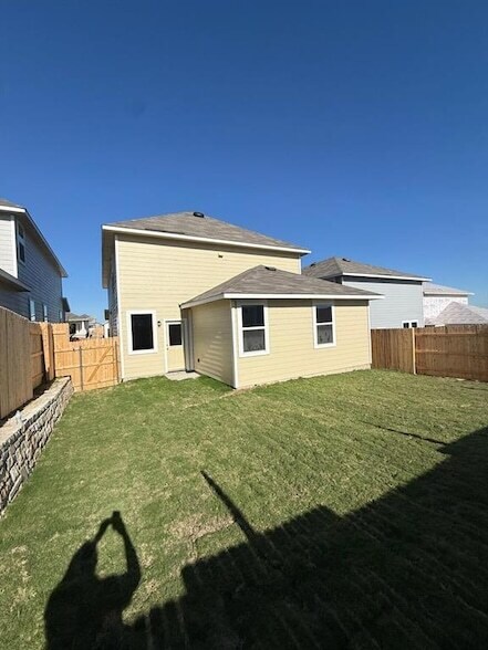 Foto del edificio - 2709 Towy Rd