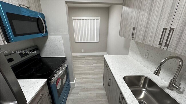 Foto del edificio - 4101 NW 30th Terrace