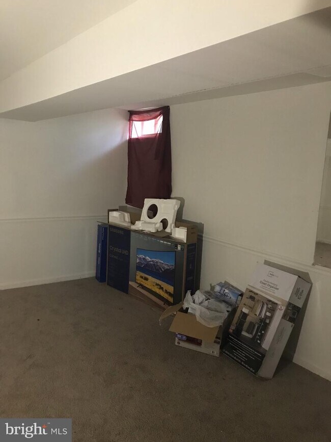 Building Photo - 16408 Eddinger Rd