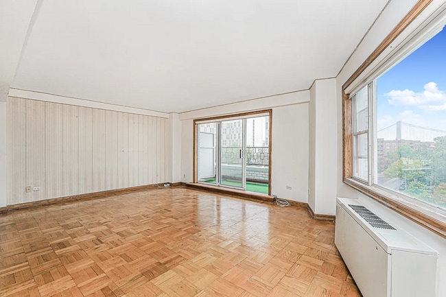 Foto del edificio - 8901 Shore Rd