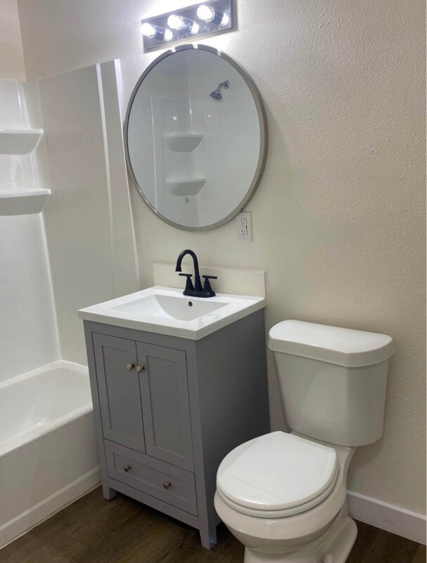 Foto del edificio - 1520 S Santa Fe Ave