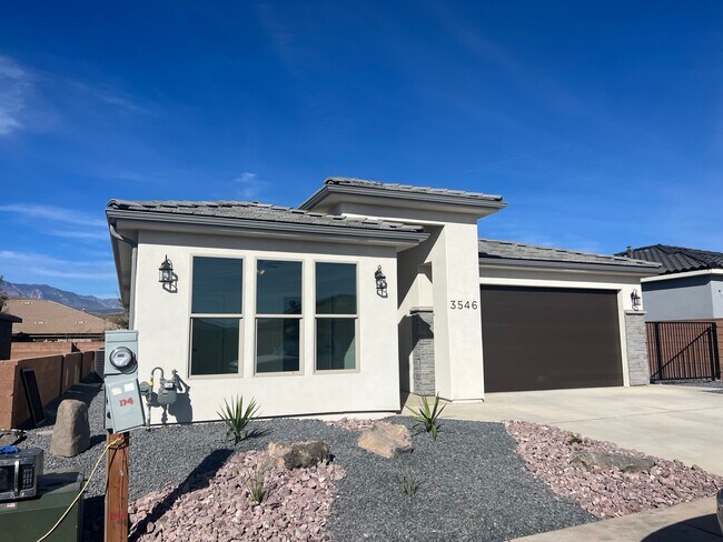 Building Photo - 3546 W 185 N