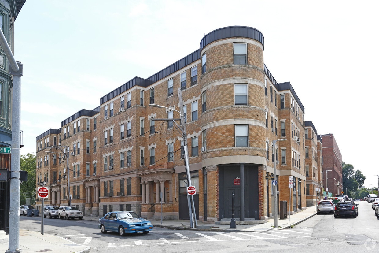 Building Photo - Mt Pleasant Apartments
