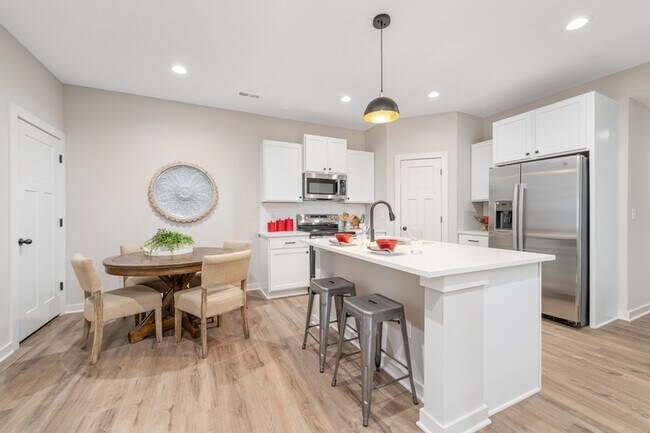 Foto del edificio - 12718 W Cowboy St