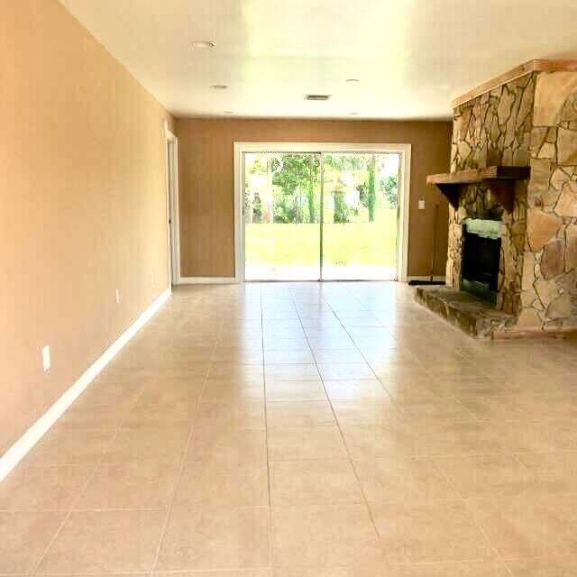 Building Photo - 105 Oriole Ct