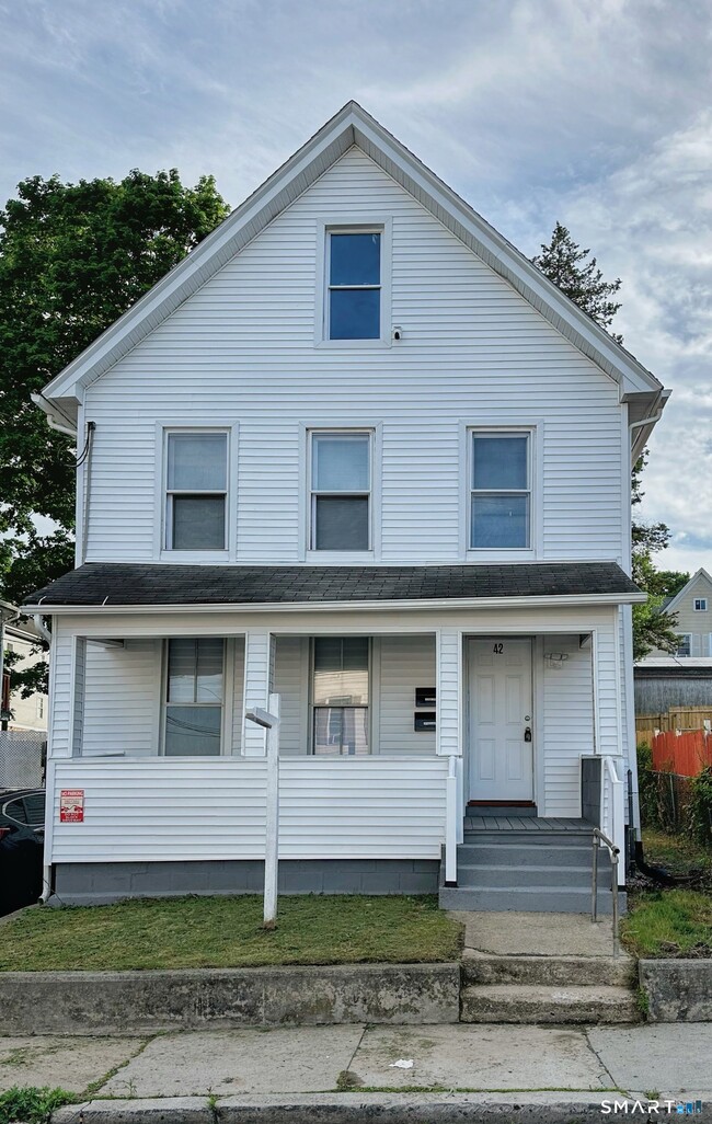 Building Photo - 42 Spring St