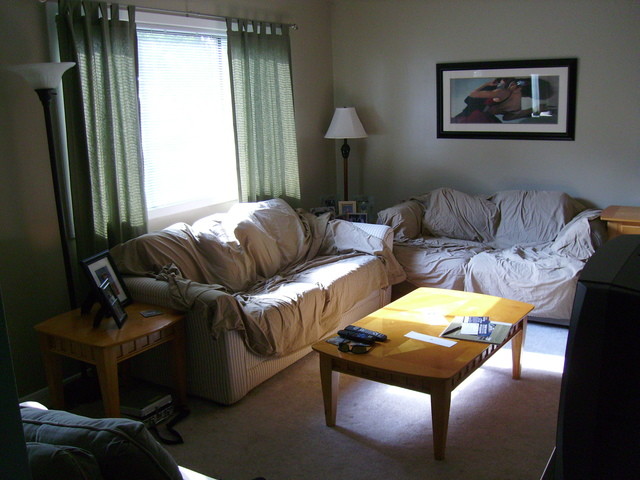 Foto del edificio - 1089 Pheasant Run Ln