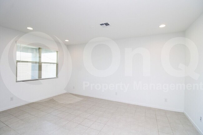Building Photo - 4354 E Italian Trotter Rd
