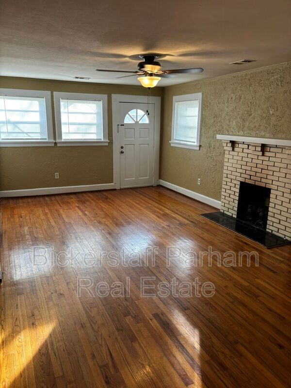 Foto del edificio - 1221 Owsley Ave