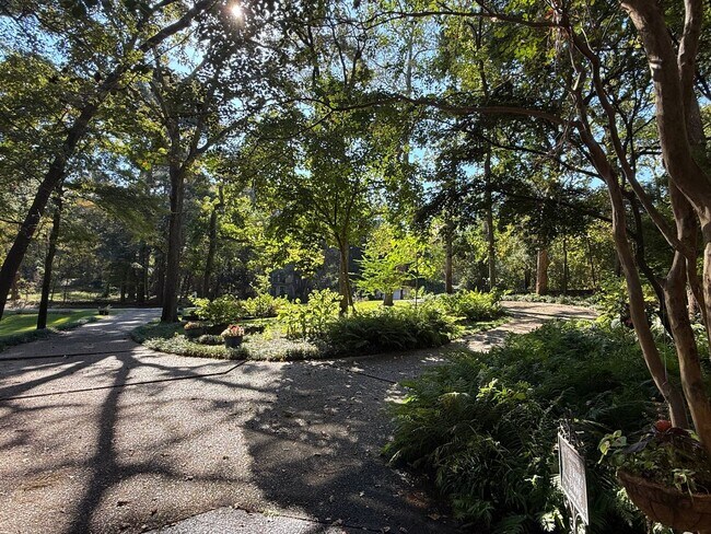 Building Photo - 20868 Bay Shore Dr