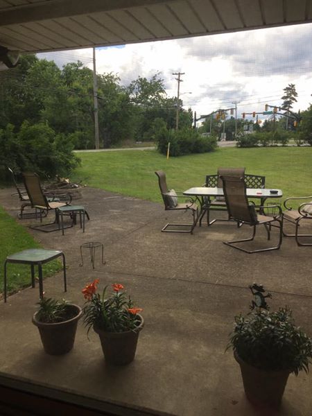 encantador patio con brasero - 3350 Gibsonia Rd
