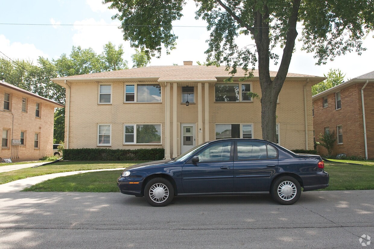 Foto del edificio - 7001 W Tripoli Ave
