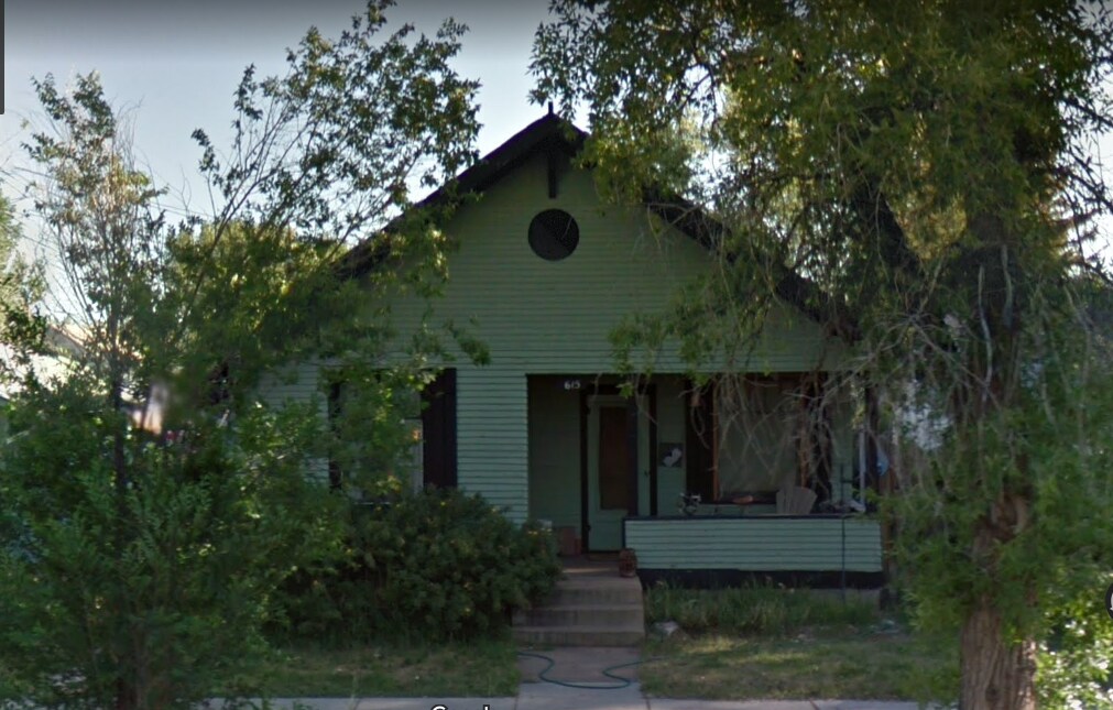 Primary Photo - 615 E Bradley St