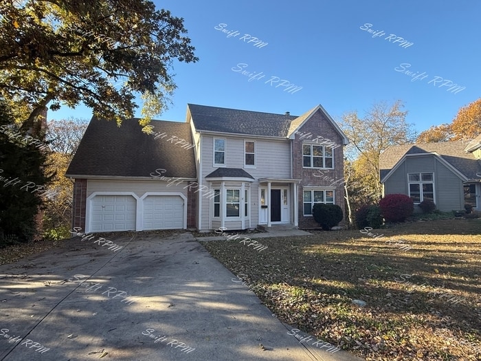 Primary Photo - 15602 Maple St