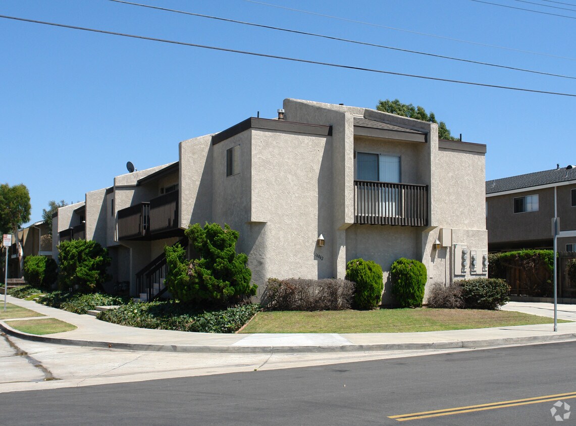 Foto del edificio - 16862 Hoskins Ln