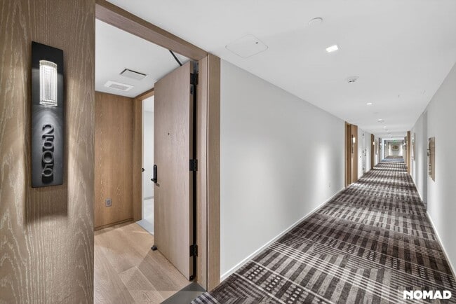 Building Photo - 1000 Auahi St