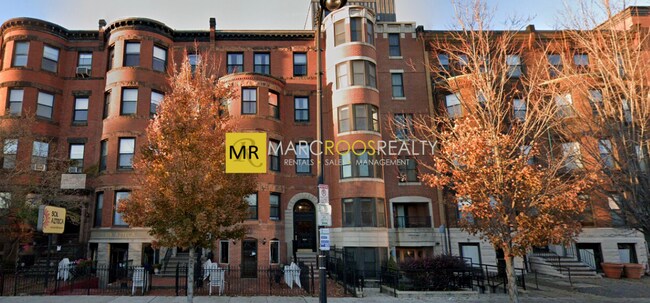 Foto del edificio - 916 Beacon St