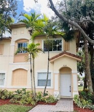 Building Photo - 8344 SW 27th St