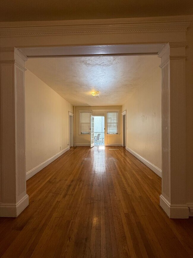Building Photo - AVAILABLE NOW - Spacious, Updated Brighton 3 Bed off Comm Ave.  NO BROKER FEE