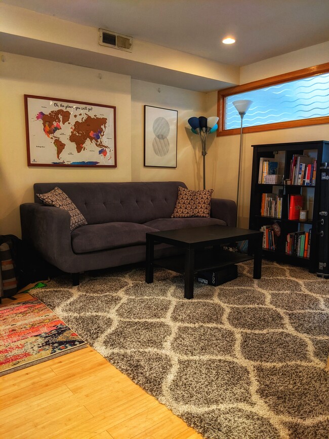 The living room/library. - 109 S 22nd St