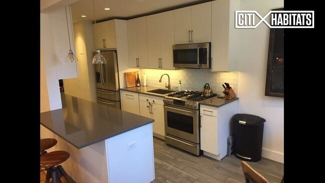 Foto del edificio - 3506 88th St