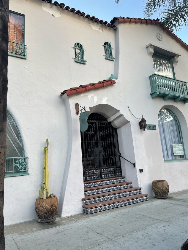 Exterior building - 616 Magnolia Ave