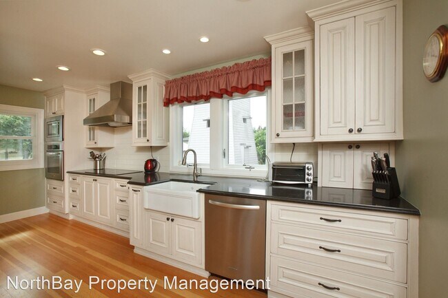 Foto del edificio - 3 br, 1.5 bath House - 5110 Gravenstein