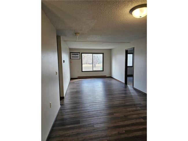 Building Photo - 808 Hills Ave