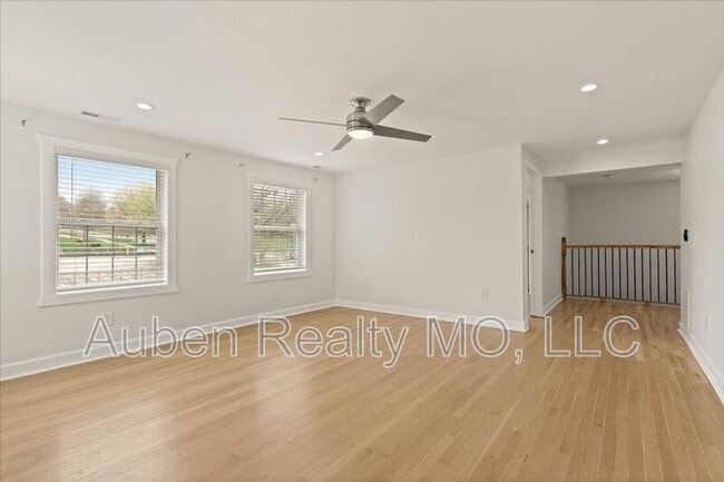 Building Photo - 4605 Harrison St