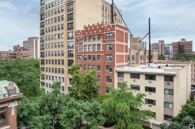 Foto del edificio - 449 W Briar Pl