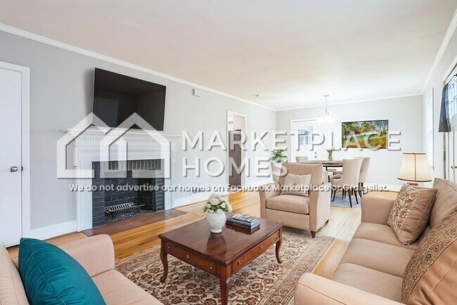 Foto del edificio - 2001 Forest Dr