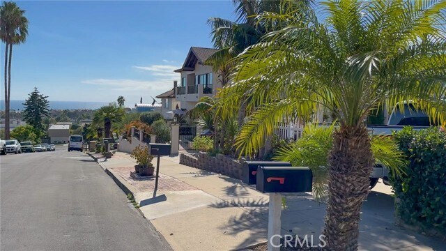 Building Photo - 33773 Colegio Dr
