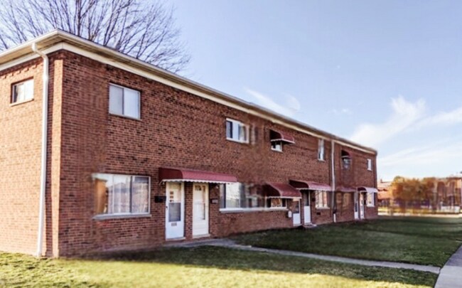 Building Photo - 17000 Ridgewick Dr