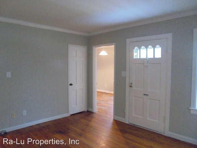 Building Photo - 3 br, 1 bath House - 1525 Andover Ave.