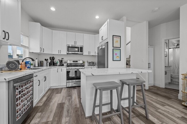 Building Photo - 5161 Brockbank Pl