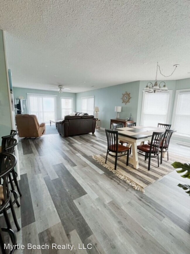 Foto del edificio - 3 br, 2 bath House - 5501 North Ocean Boul...